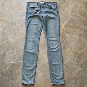 Henry & Belle light blue jeans, size 27